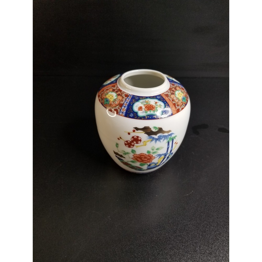Miyako Hand Crafted Porcelain Imari Ware Ginger Jar/Vase Japan Signed